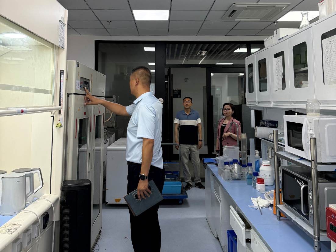 aaf1c08e4fe12bc717b0099fbf51e5e